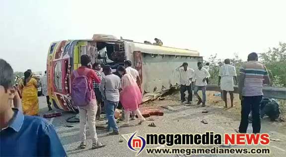 Pavgad-Bus-Accident