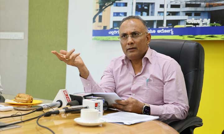 Dinesh-Gundurao-Arogya-soud