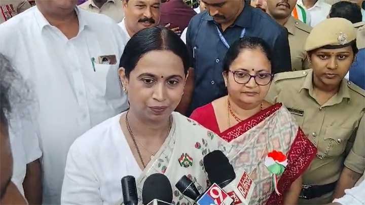 Lakshmi-Hebbalkar-Udupi