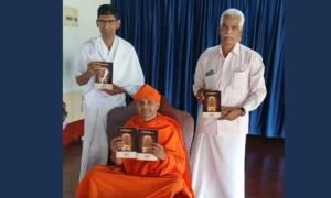 Charukeerthi-Bhattarak-Swami