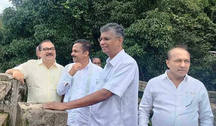 Satish-Jarakiholi