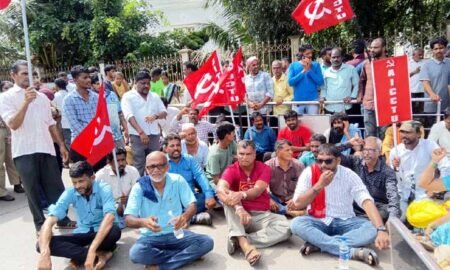 Sunday-Bazar-Protest