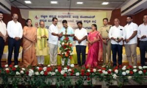 Kudroli-Narayanaguru-Jayaan