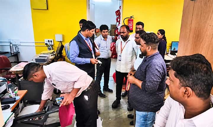 Taluk-office-lokayukta-raid