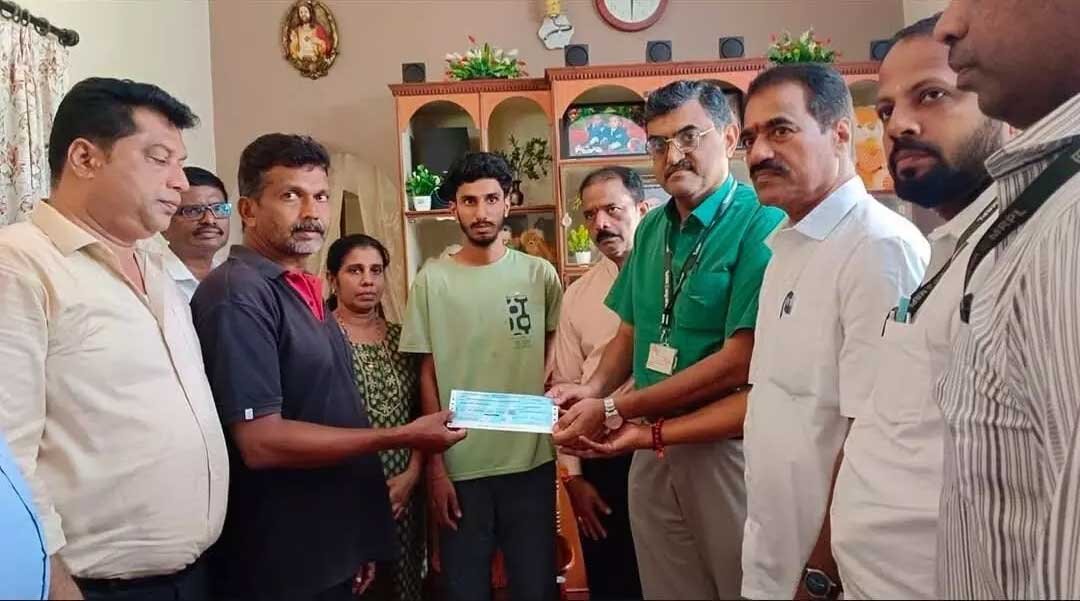 Manish-Karkada